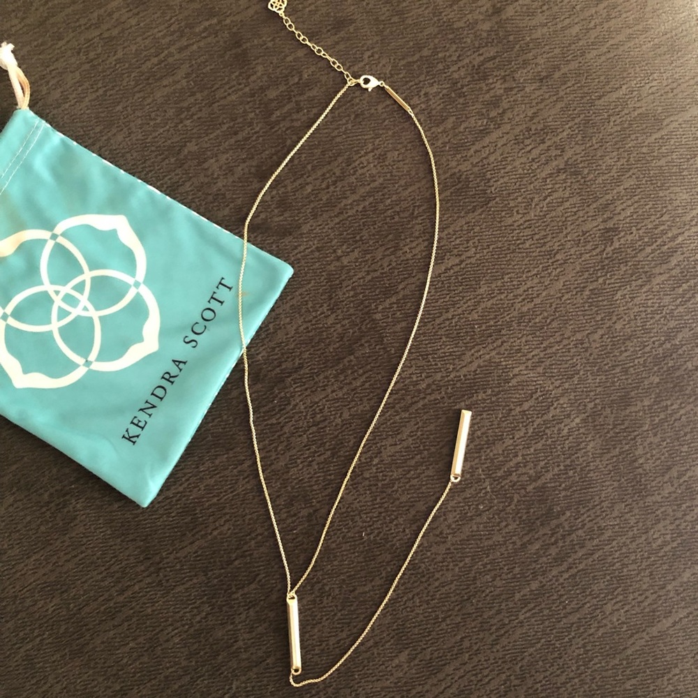 Kendra Scott Shelton Necklace in Gold